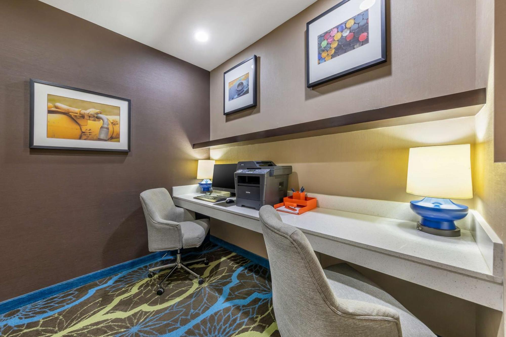 Best Western Plus Taft Inn Экстерьер фото